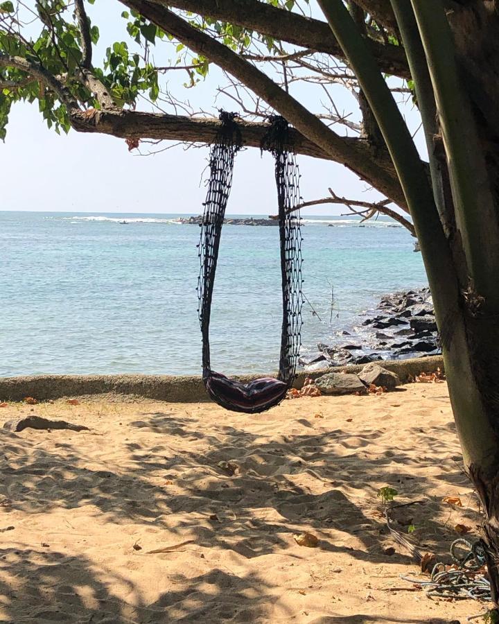 Ocean Beach House Matara Eksteriør billede